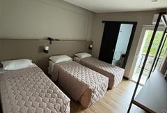 TRIPLO TWIN  ( 3 camas solteiro)