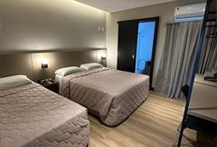 TRIPLO FAMILIA  (1 cama casal + 1 solteiro)