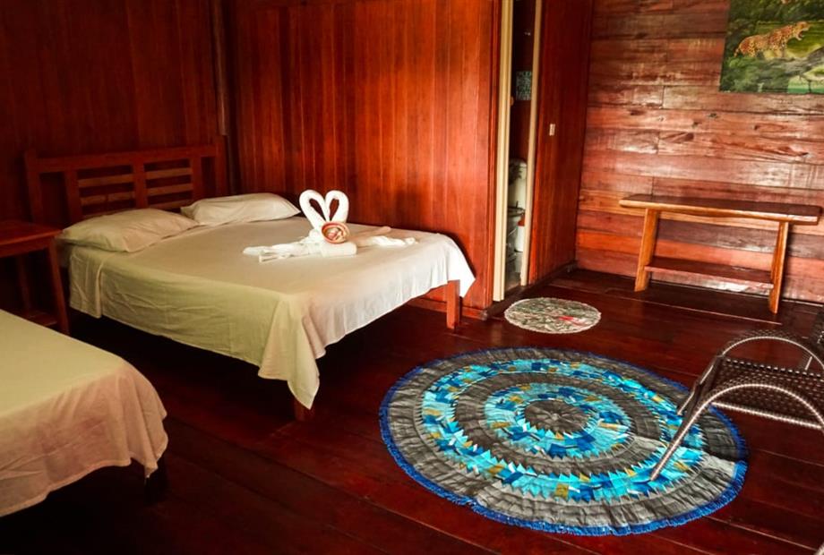 apto superior - frente para rio.jpg