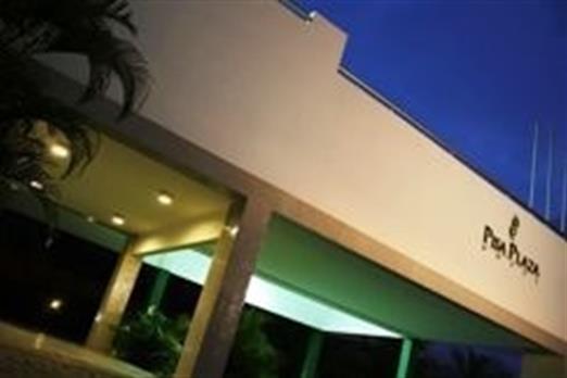 Pisa Plaza Hotel - Fachada.jpg