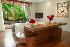 Suite  Deluxe Premium