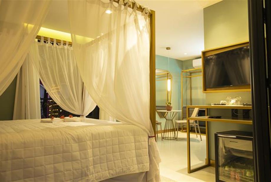 exotica 2 (copy).jpg