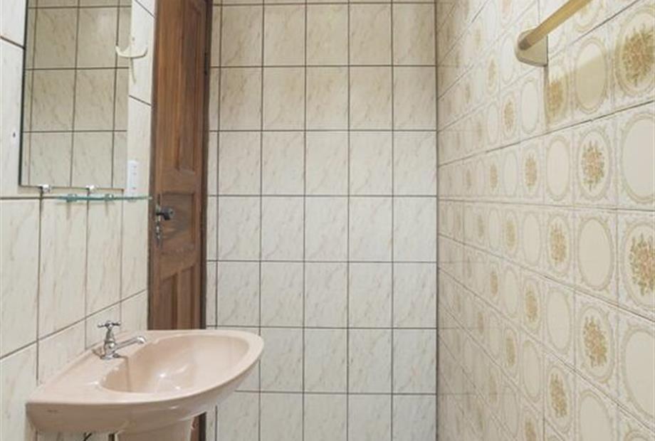 quarto economico duplo solteiro  (3).jpg