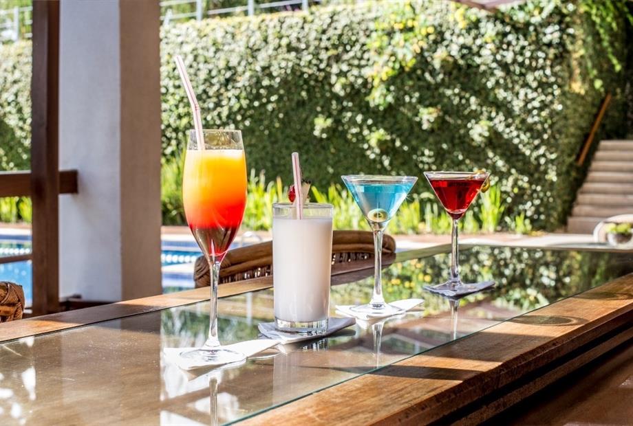 img_7845 bar da piscina.jpg