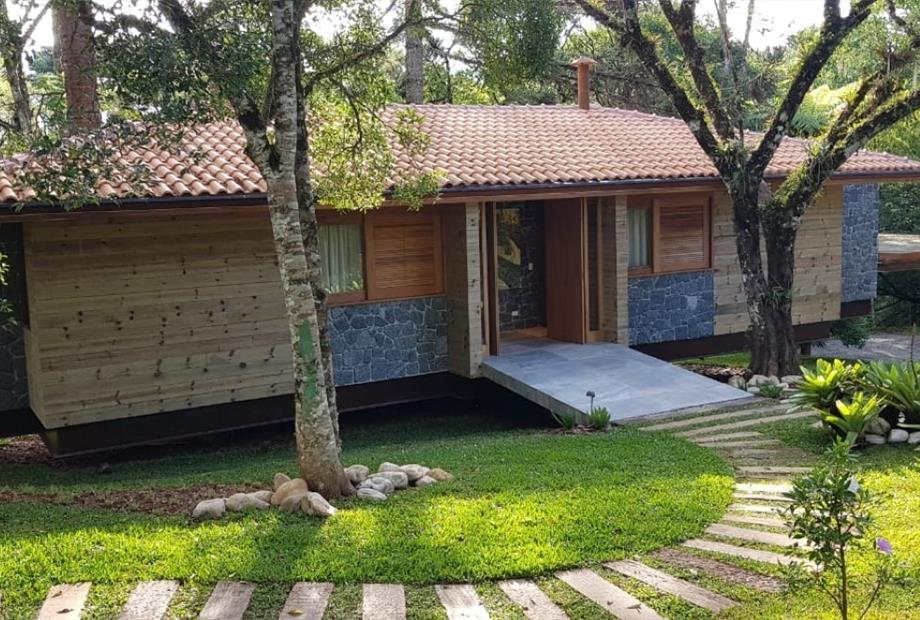 araucária entrada.jpeg