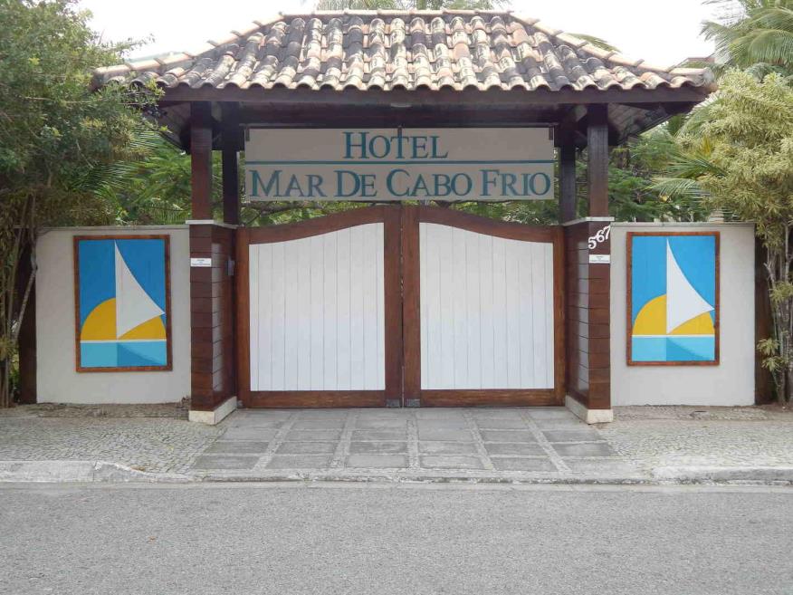 portão fechado.jpg