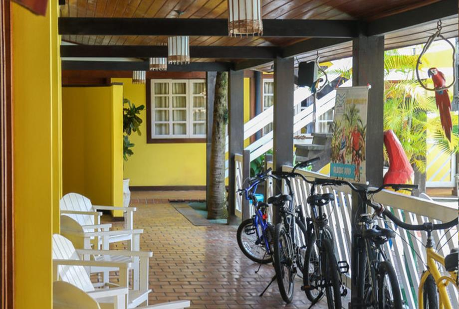 varanda com bikes.jpg