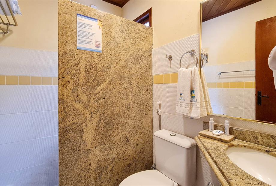 banheiro suite luxo.jpg