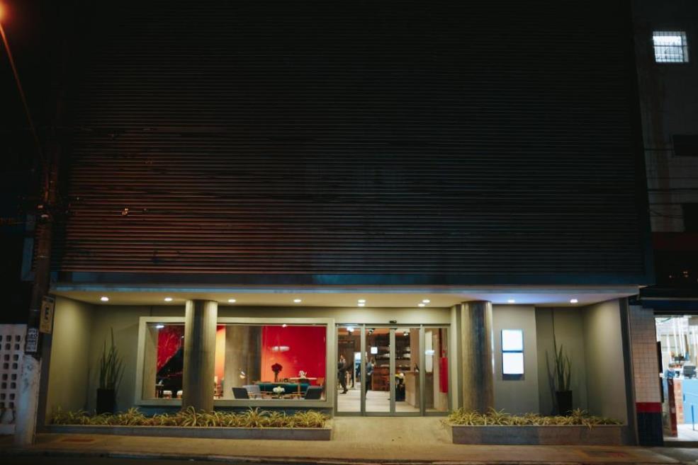 01.jpg
