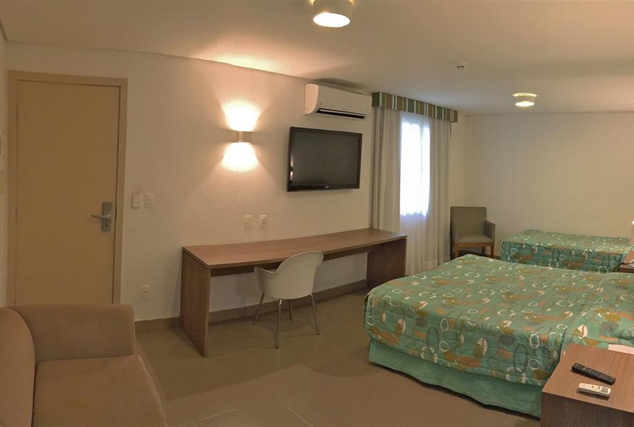 APTO SUITE MASTER PISO FRIO ALA 400 - 02.JPG