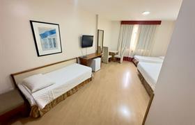 Superior Triplo Casal do Cesar Park Juiz de Fora Hotel