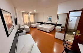 Superior Quadruplo do Cesar Park Juiz de Fora Hotel