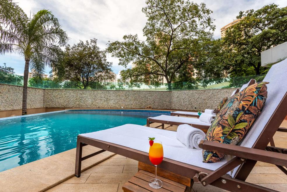 piscina - 2.jpg