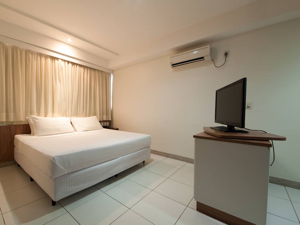 Premium Executive Hotel 3