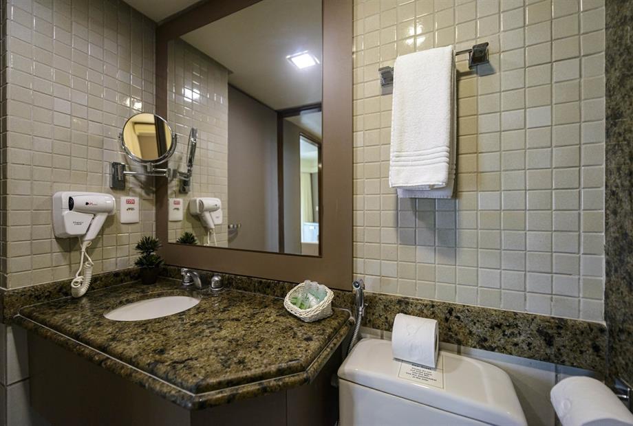 _cmv4105 hardman praia hotel_ grande.jpg