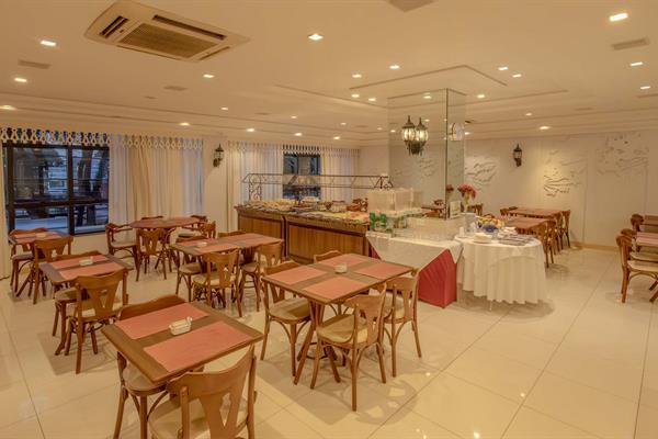 Foto 4 do Lizon Curitiba Hotel