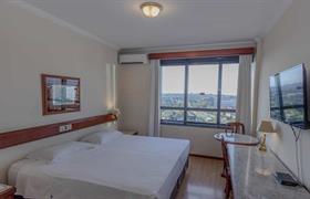LUXO C CASAL KING do Lizon Curitiba Hotel