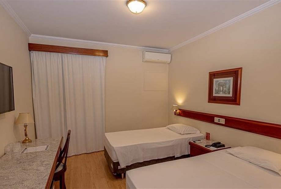 quadruplo solteiro.jpg