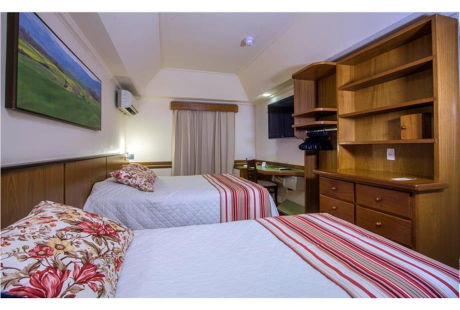 Apartamento Triplo Casal + 1