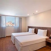 SUPERIOR COM 2 CAMAS DE SOLTEIRO