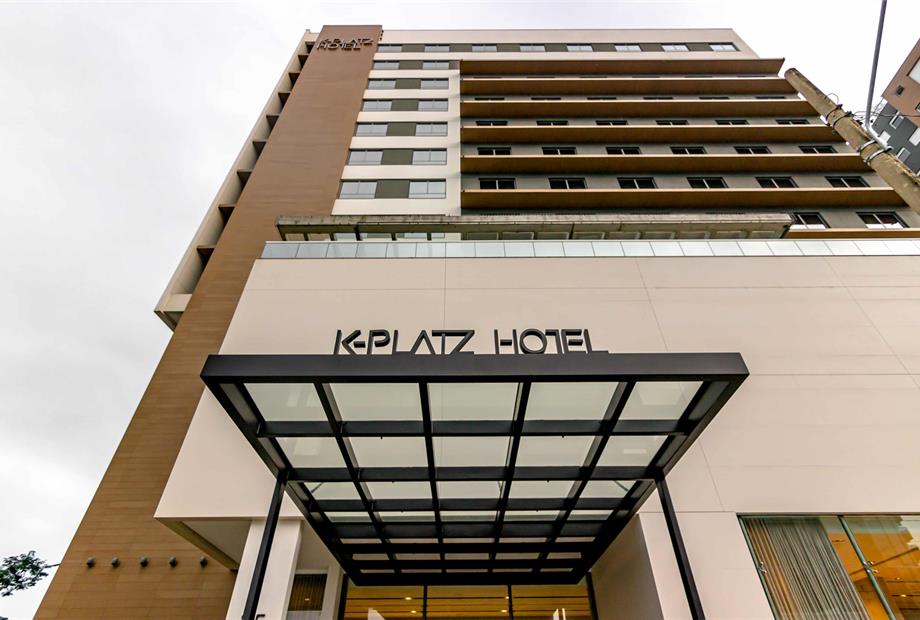 img_9747-min (1).jpg