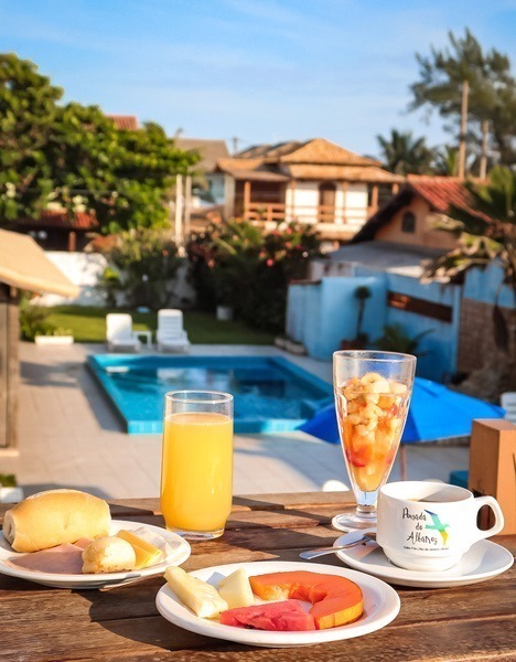 cafe da manha piscinas.jpg