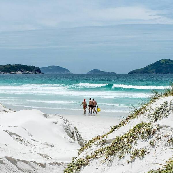 praia das dunas.jpg