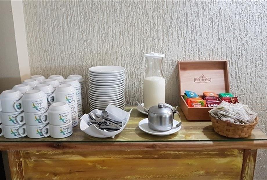 cafe da manha xicaras cha.jpg