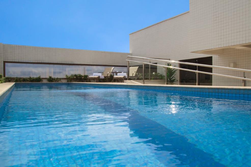 piscina1.jpg