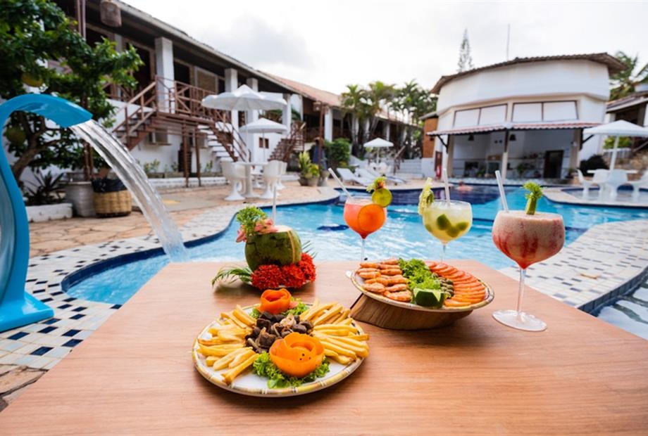 piscina e bar (41).jpg