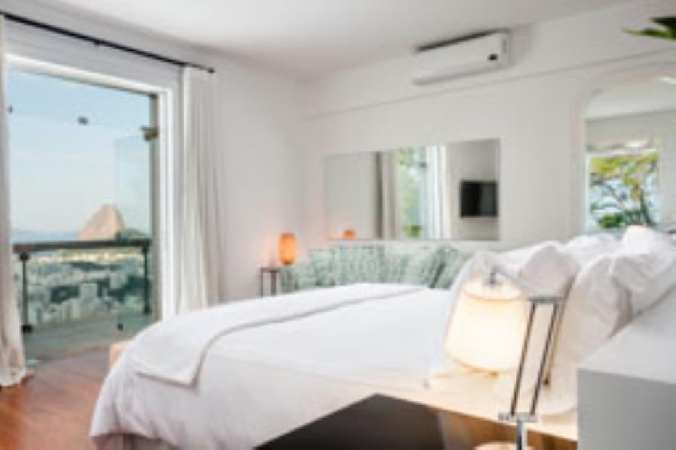 master room4.jpg