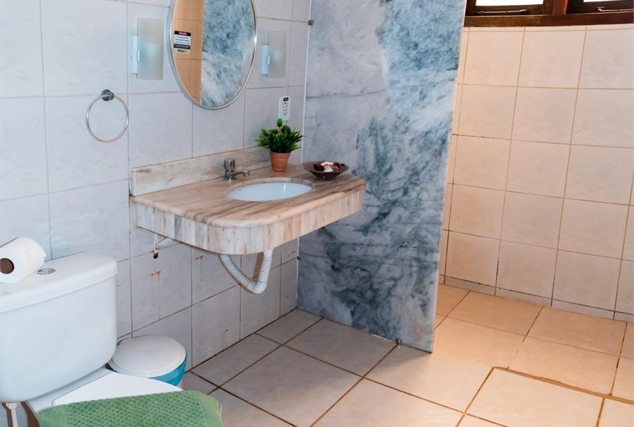 suíte luxo térrea 3_easy-resize.com.jpg