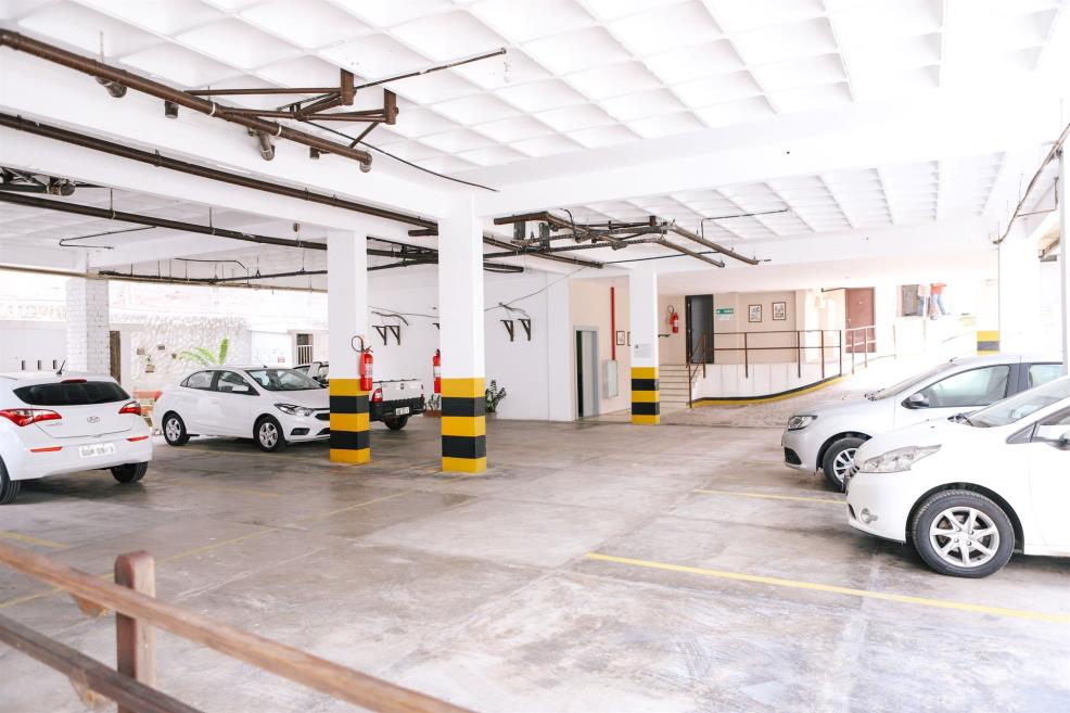 ESTACIONAMENTO1.jpg