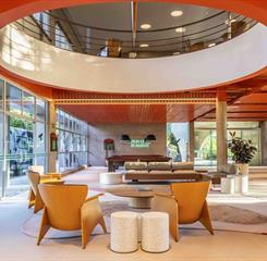 almenat_lobby6_mmf3724-hdr - copy.jpg