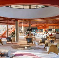 almenat_lobby2_mmf3659-hdr-edit-3.jpg
