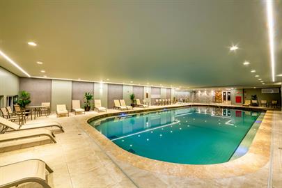 mini_11.piscina interna.jpg