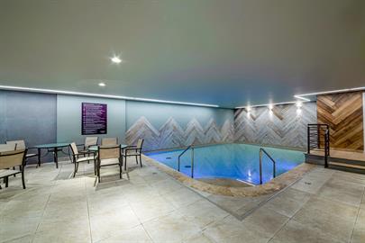 mini_12.piscina interna.jpg