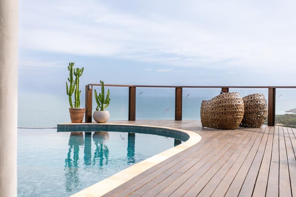 vista deck dia.jpg