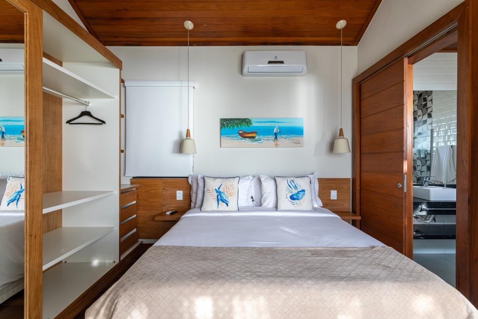 suite 4 2.jpg
