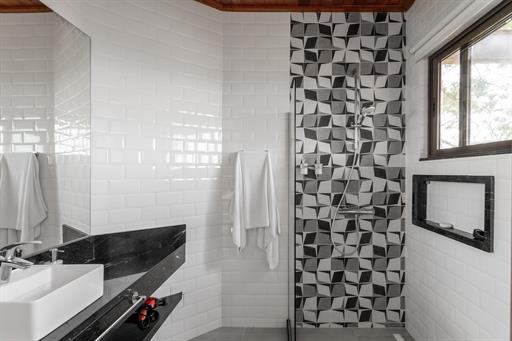 suite 4 banheiro.jpg