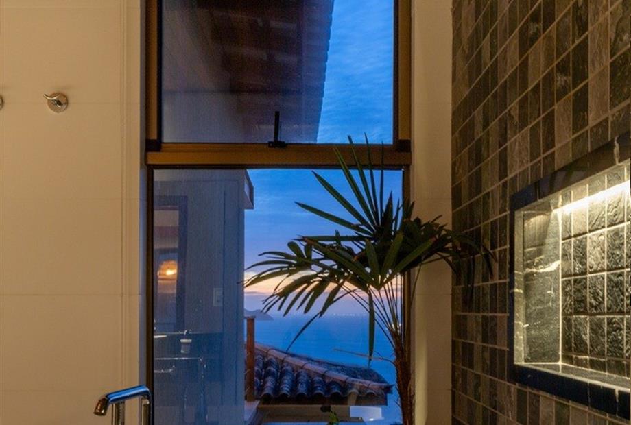 suite 1 banheiro 3.jpg