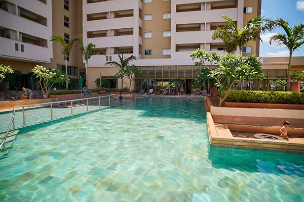 Hot Beach Suites