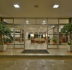 hotel_deville_guaira-entrada_1.jpg