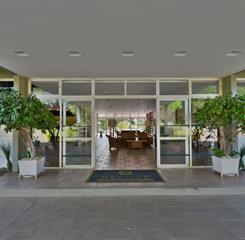 hotel_deville_guaira-entrada_2.jpg