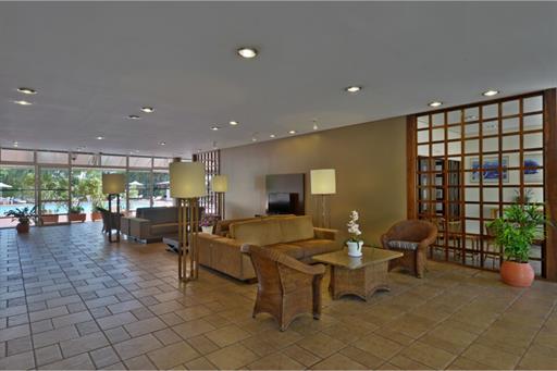 hotel_deville_guaira-lobby_2.jpg