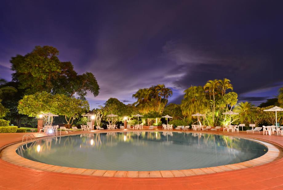 hotel_deville_guaira-area_de_lazer_1.jpg