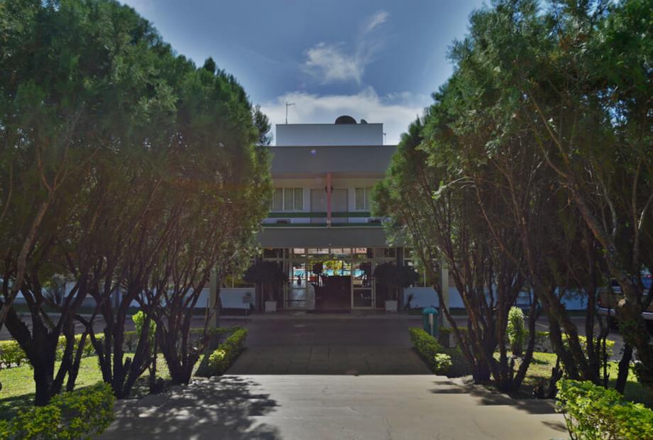hotel_deville_guaira-entrada_4.jpg