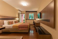 Quarto Luxo Com 1 Cama de Casal