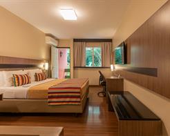 Quarto Luxo Com 1 Cama de Casal