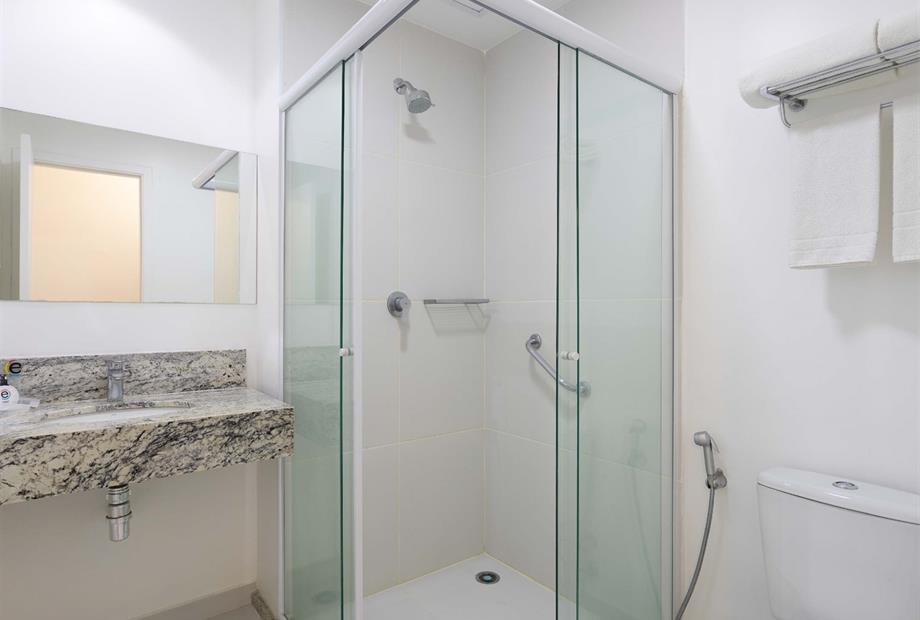 STANDARD TWIN - QUEEN - KING 1024x796-06.jpg